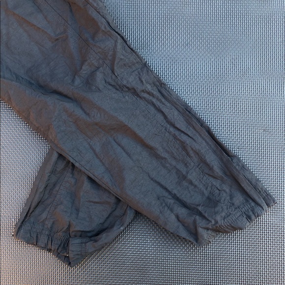 Reebok Nylon Windpants - Picture 2 of 5